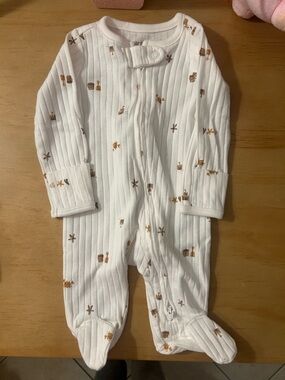 Carter's White Ribbed Footed One-Piece with Beach Motifs